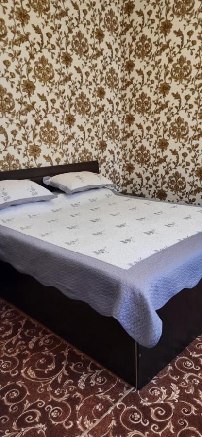 Hotel Sugd & Guest House Panjakent Екстер'єр фото